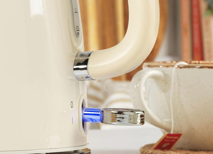 Salter Retro Cream Electric Kettle – 1.7L Rapid Boil 3kW, Vintage Design
