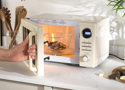 Salter Retro Digital Cream Microwave 20L 800W – 8 Auto Programmes, Defrost