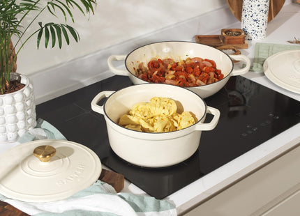 Salter Chester 24cm Cast Iron Casserole Pot – 3.4L Enamel Dutch Oven, Cream
