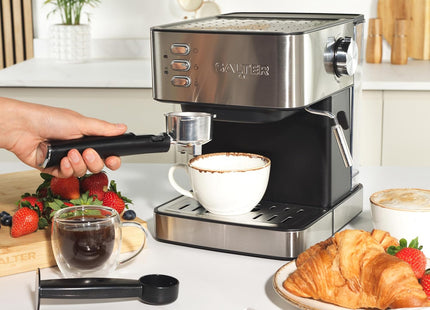 Salter Manual Espresso Machine – 15 Bar, Milk Frother, 1.6L Tank