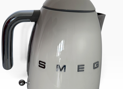 Smeg KLF03CRUK 1.7L Retro Style Electric Kettle with 360° Swivel Base, Cream - USED