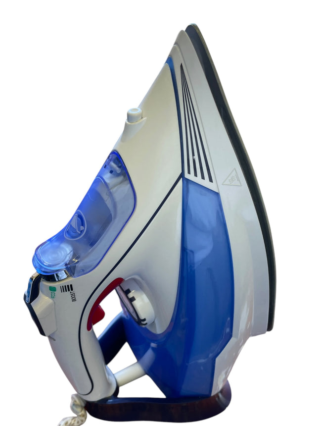 Hamilton Beach SteamMax Pro 3000W Steam Iron, White & Blue - USED