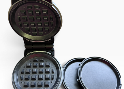Lakeland 2-in-1 Waffle & Pancake Maker – Compact Non-Stick Detachable Plate - USED