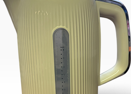 Breville Bold 1.7L 3000W Fast Boil Electric Kettle Vanilla VKT223 - USED