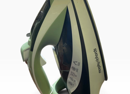 Morphy Richards Steamflow Turbo Steam Iron 2400W 450ml – USED