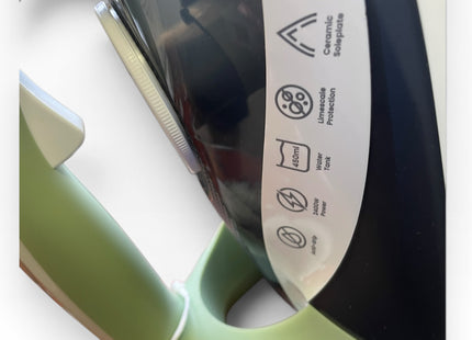 Morphy Richards Steamflow Turbo Steam Iron 2400W 450ml – USED