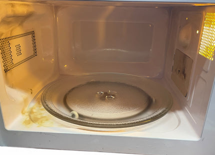 Salter Retro Cream Microwave 20L – 800W Digital Solo Microwave - Used
